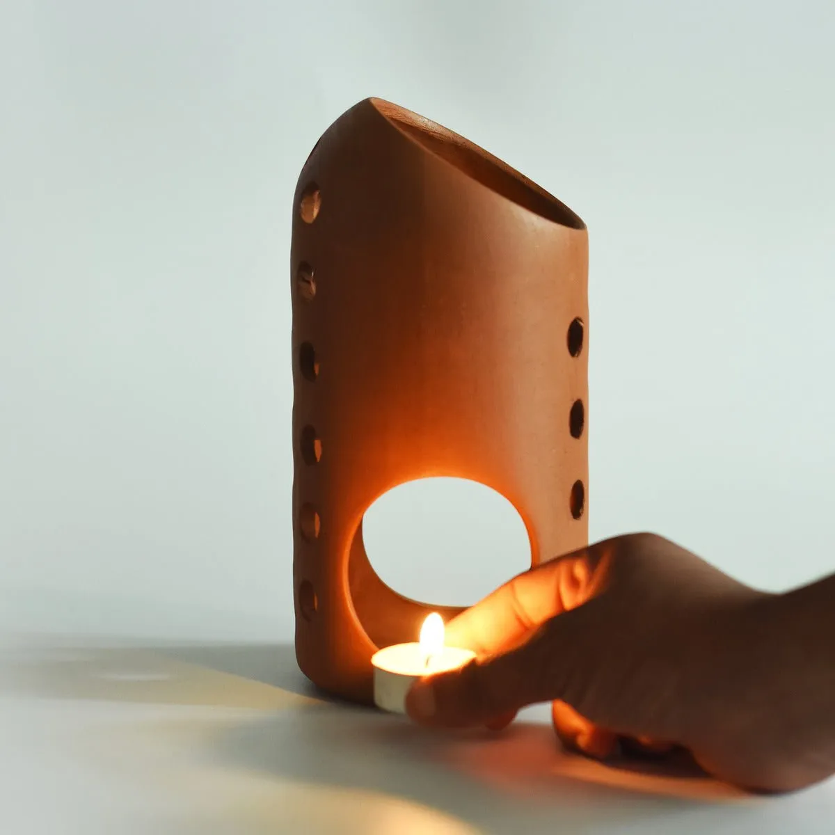 Cylinder Candle Stand with Free 2 Soywax Tealight Candles